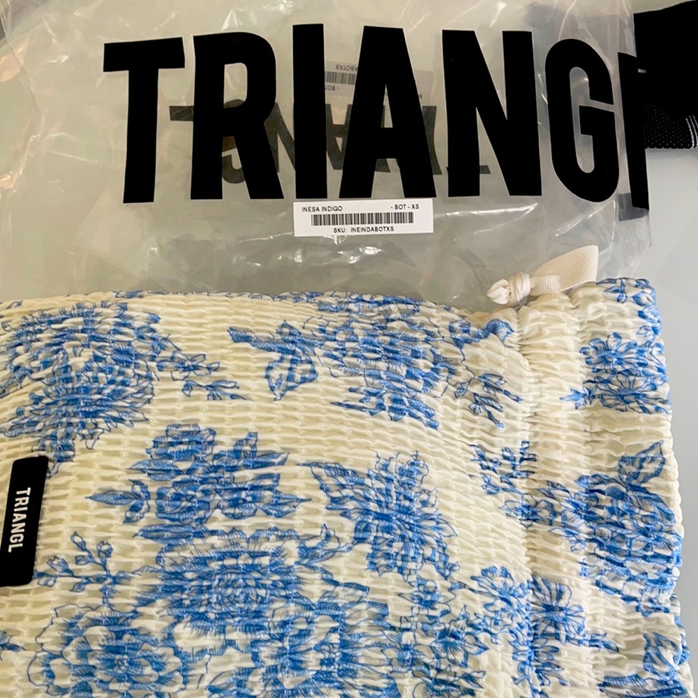 NWT Triangl Bandeau Bikini